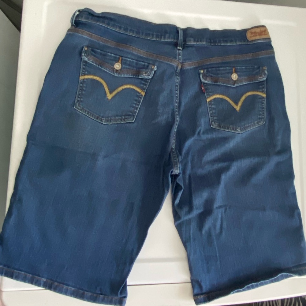 Blue Denim Shorts with Back Pockets